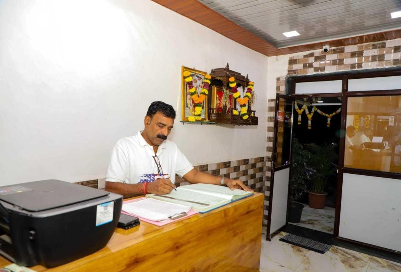 Hotel O Sargam Lodging And Boarding Ulhasnagar Экстерьер фото